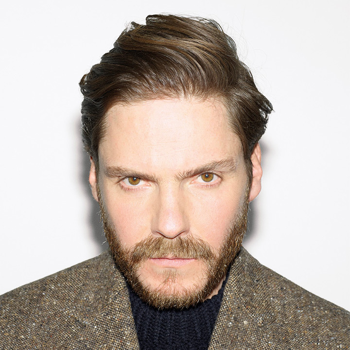 Daniel-Brühl-by-Pablo-Arroyo